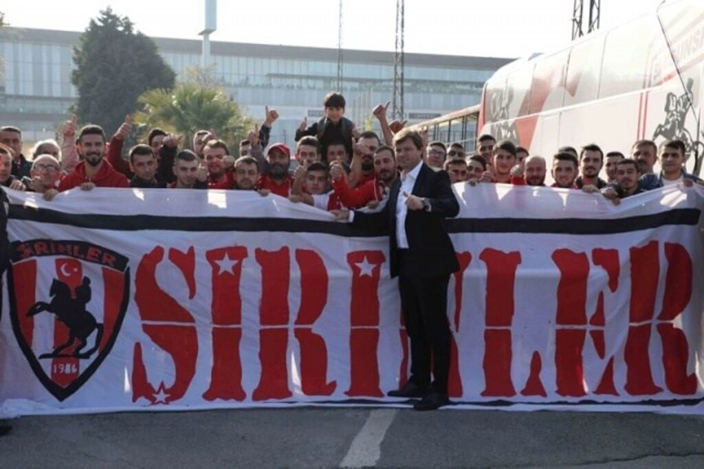 Ertuğrul Sağlam imzayı attı