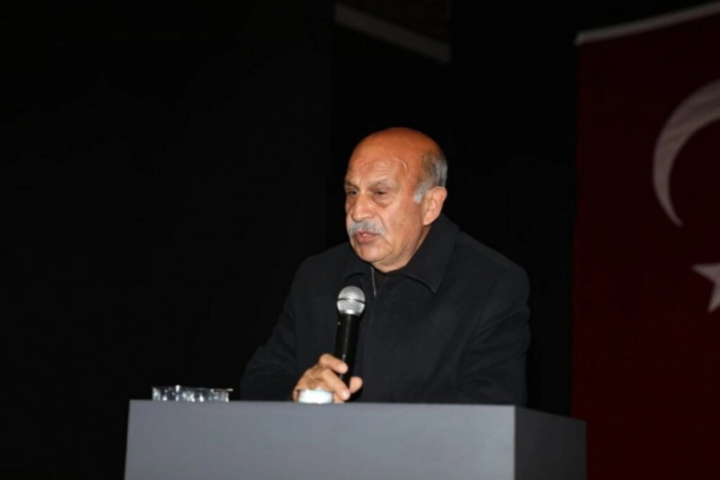 Bilgehan Yahya Atasoy İlkadım Kent Konseyi Gençlik Meclisi Başkanı oldu