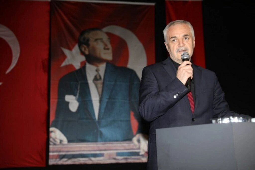 Bilgehan Yahya Atasoy İlkadım Kent Konseyi Gençlik Meclisi Başkanı oldu