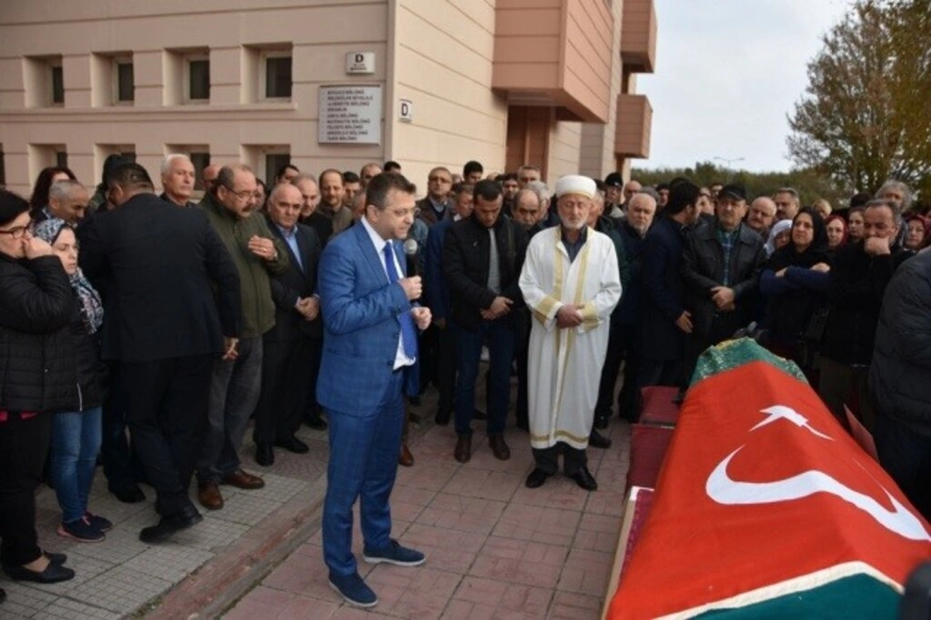 Prof. Dr. Emine Coşkun’a Hazin Veda