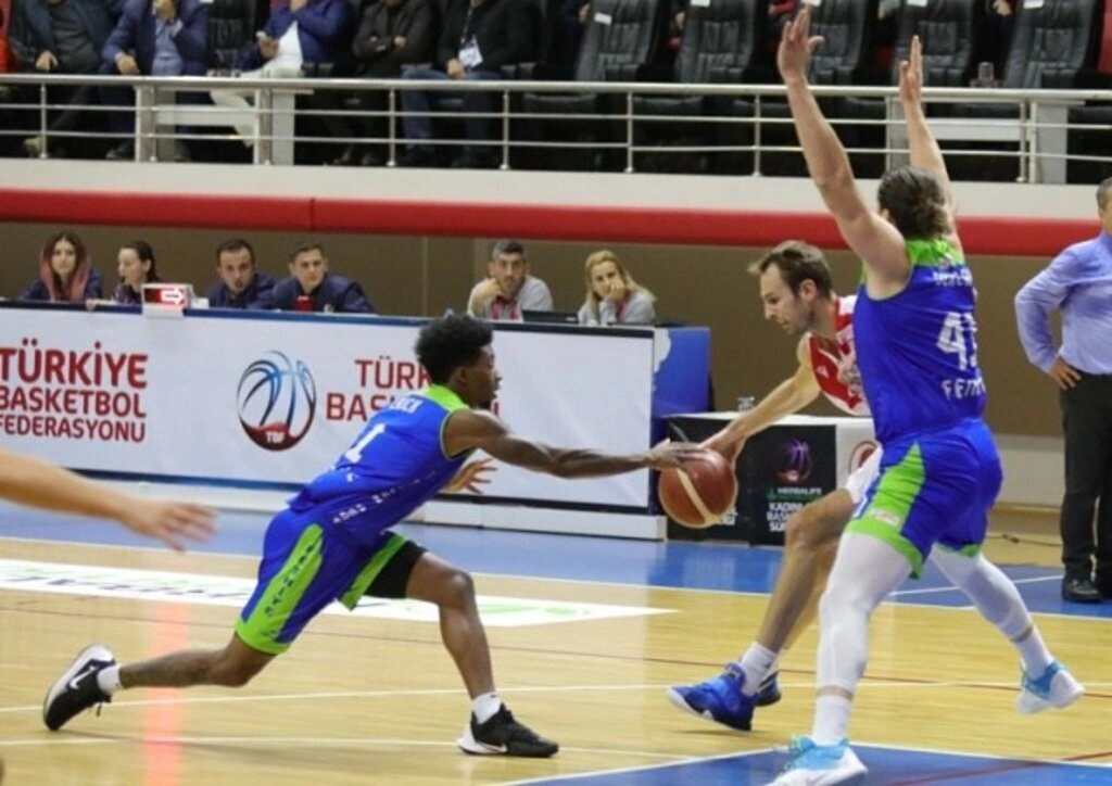 SAMSUNSPOR – LOKMAN HEKİM FETHİYE BELEDİYESPOR: 60 – 69