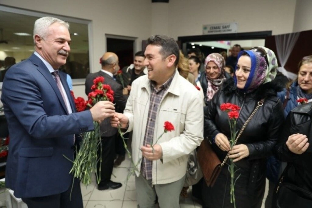 İlkadım Belediyesi'nden Öğretmenler Günü Kutlaması