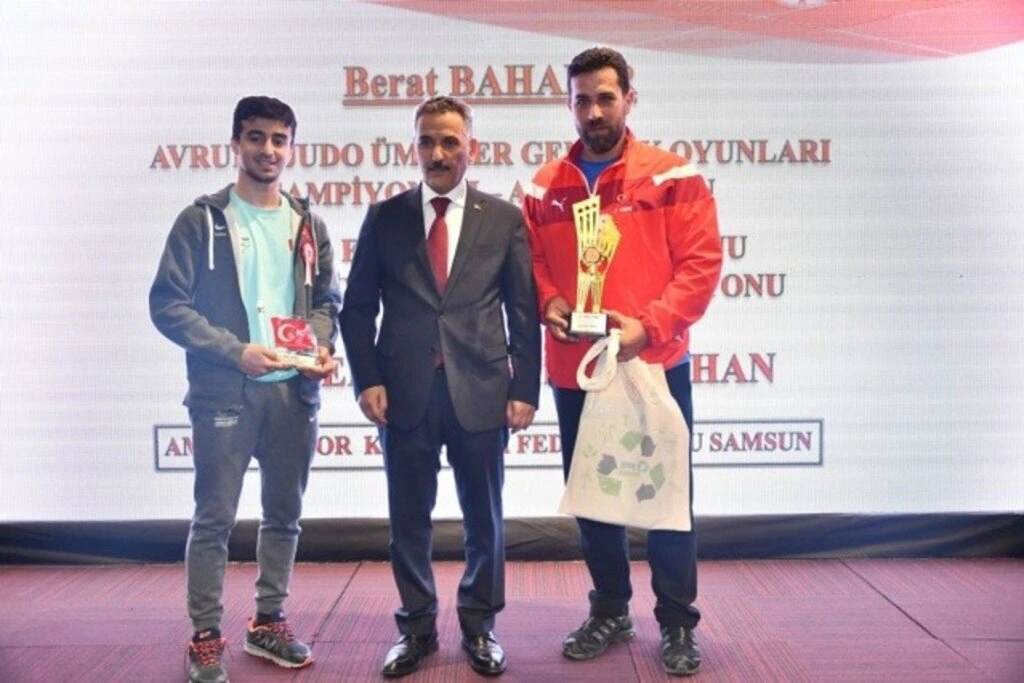 Samsun'da ASKF'den sporculara ödül