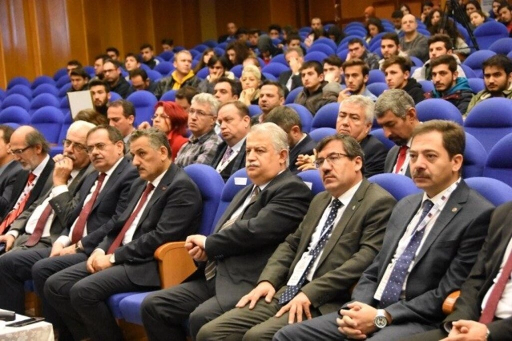 TÜBA Paydaşlığıyla Gıda ve Sağlıklı Beslenme Sempozyumu’nun İkincisi Samsun’da