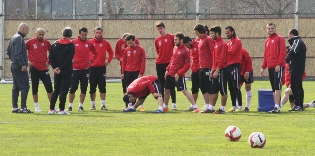 Samsunspor'da galibiyet sevinci