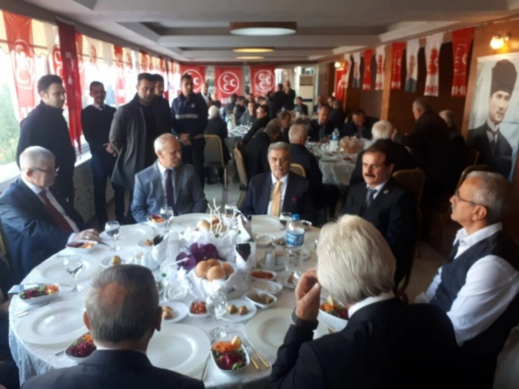 Taş Medreseli Ülkücüler Amasya'da biraraya geldi