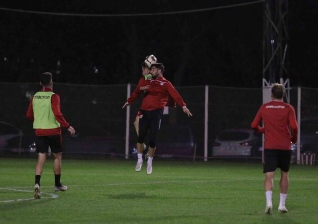 Samsunspor Çorum Belediye maçının hazırlıklarını sürdürüyor
