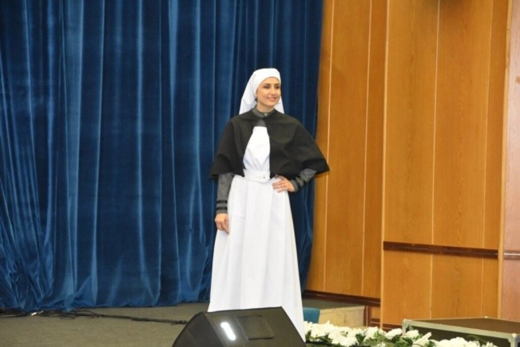 Geçmişten Günümüze Hemşirelik Kıyafetleri Defilesi OMÜ’de Sergilendi