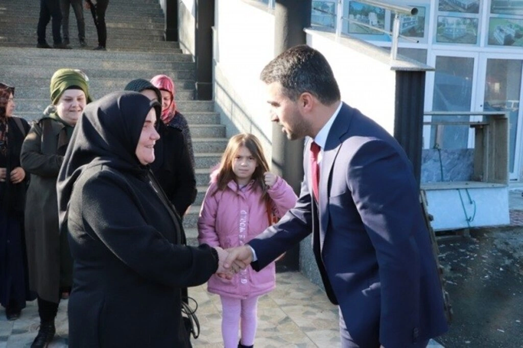 Ayvacık'ta İlçe esnafları ile istişare toplantısı