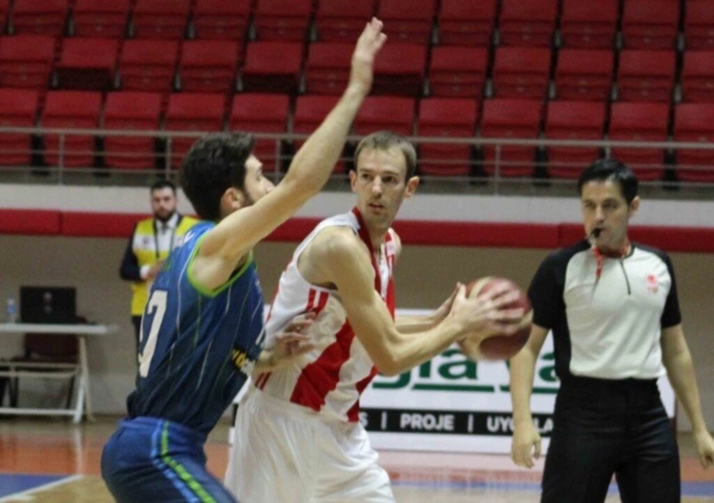Samsunspor Basket Balıkesir'e mağlup