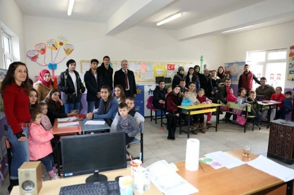 İLKEM Öğrencilerinden Örnek Davranış