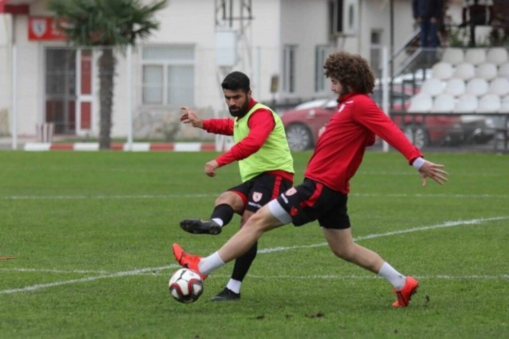 Yılport Samsunspor Pendik Hazırlıklarını Sürdürüyor