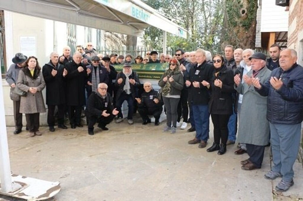 Duayen Gazeteci Vural Dilmaç Son Yolculuğuna Dualarla Uğurlandı