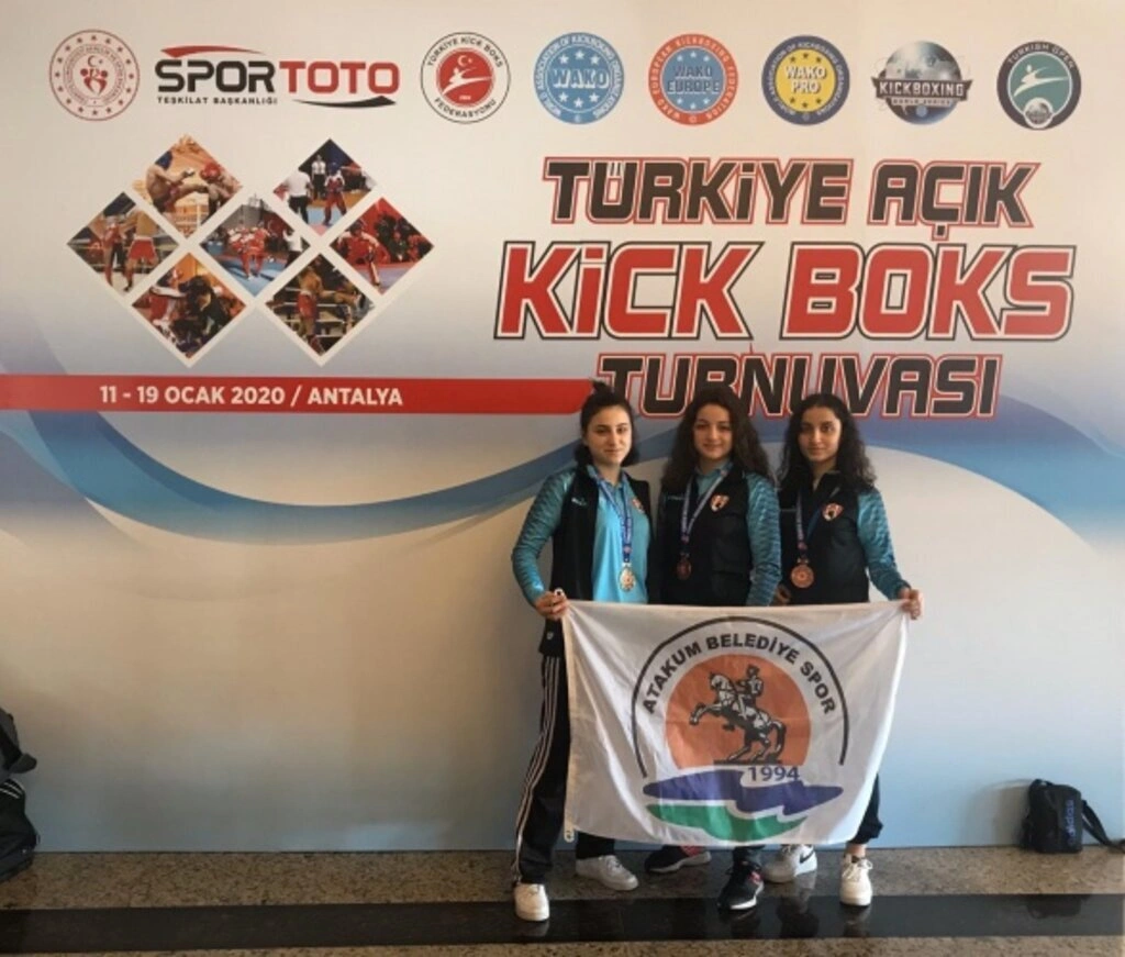 Atakum Belediyespor Kickboks Takımı'ndan önemli başarı
