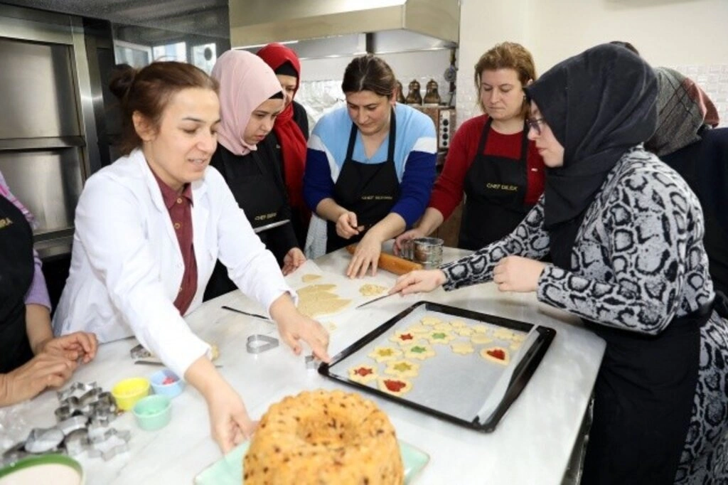 İlkadım Aşçılık Kursları Meslek Edindiriyor