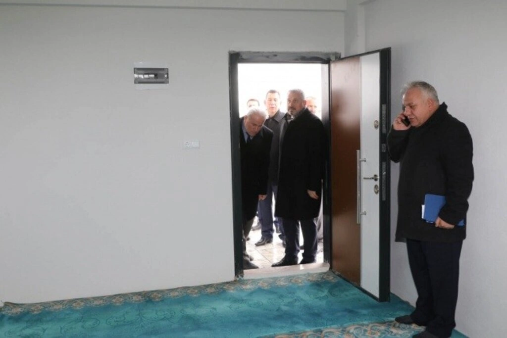 Bafra Yakıntaş Mezarlığı Mescidi dualarla açıldı