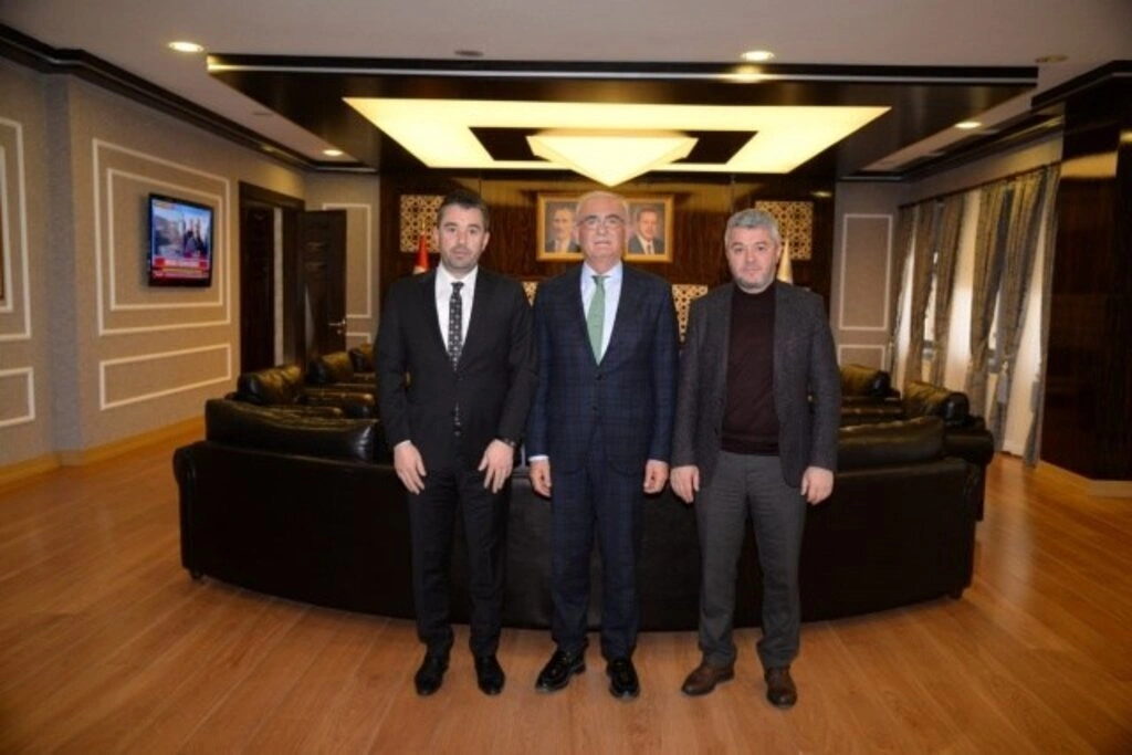 Milletvekili Yılmaz Belediye ve Teşkilatları Ziyaret Etti