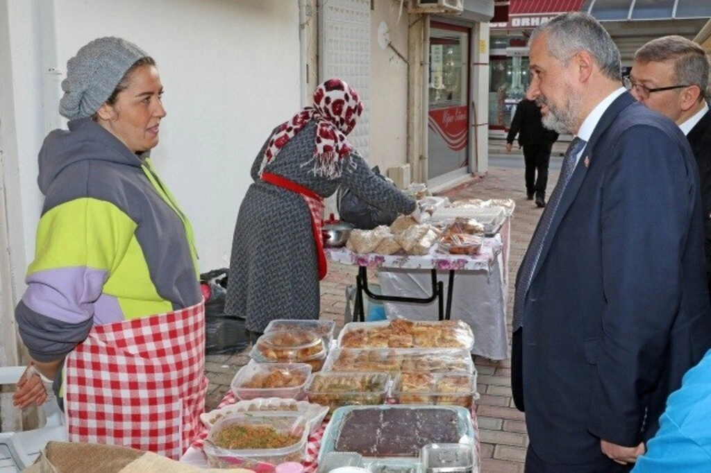 Üreten Kadınlara Destek