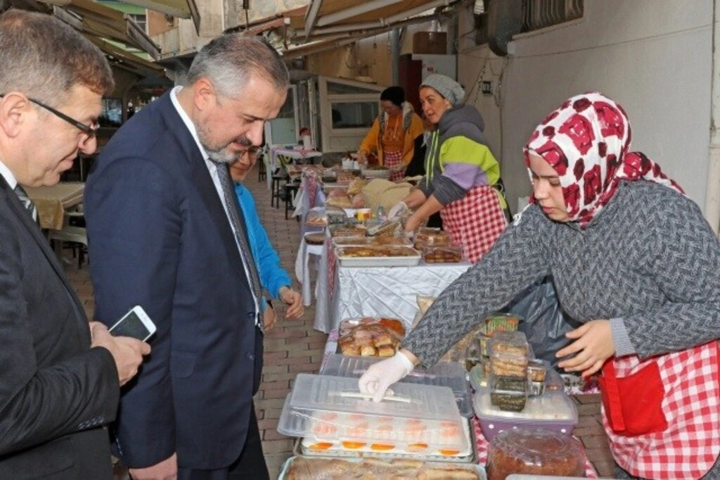 Üreten Kadınlara Destek