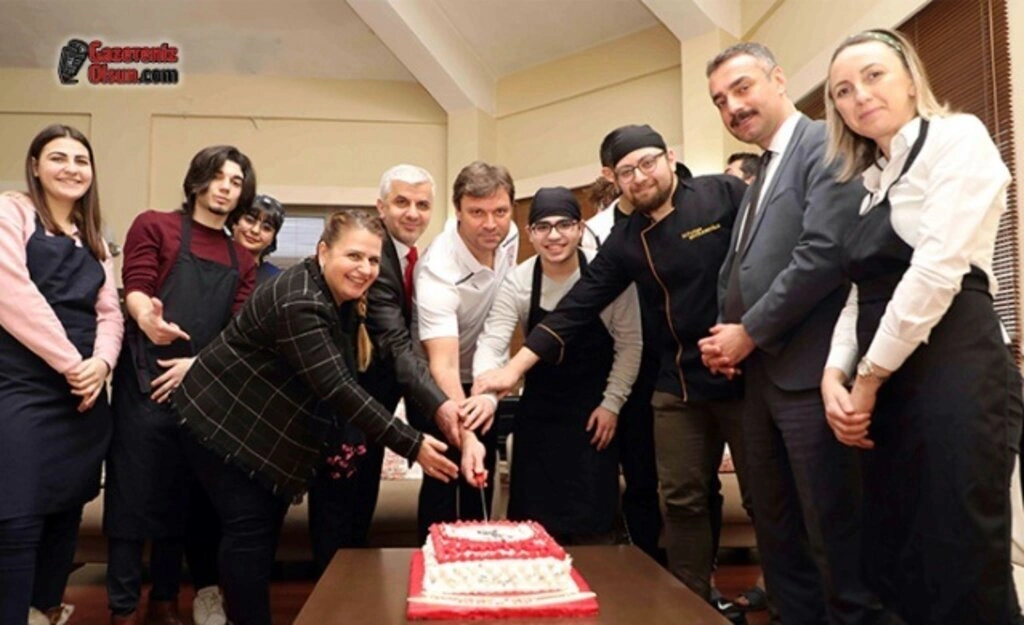 İlkadım Halk Eğitim Merkezi'nden Samsunspor'a Sürpriz