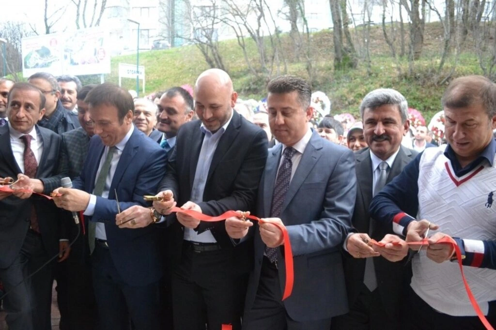 Altın Meşe Park Tesisleri dualarla açıldı