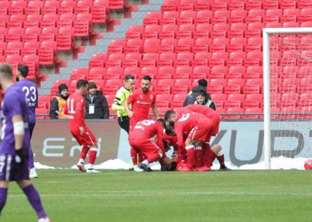 Samsunspor Afyonspor maçı fotoğrafları