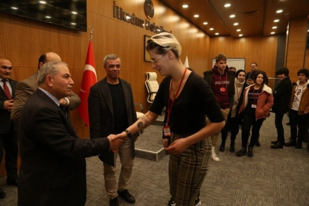 Başkan Demirtaş Yabancı Öğrencilere İlkadım'ı Anlattı
