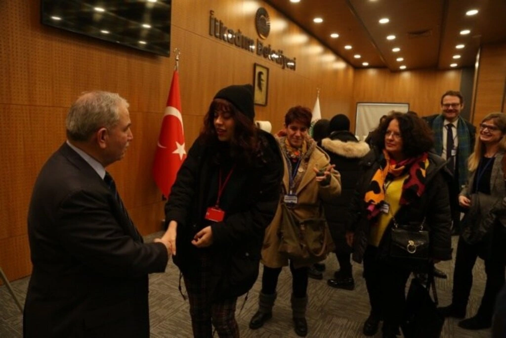 Başkan Demirtaş Yabancı Öğrencilere İlkadım'ı Anlattı