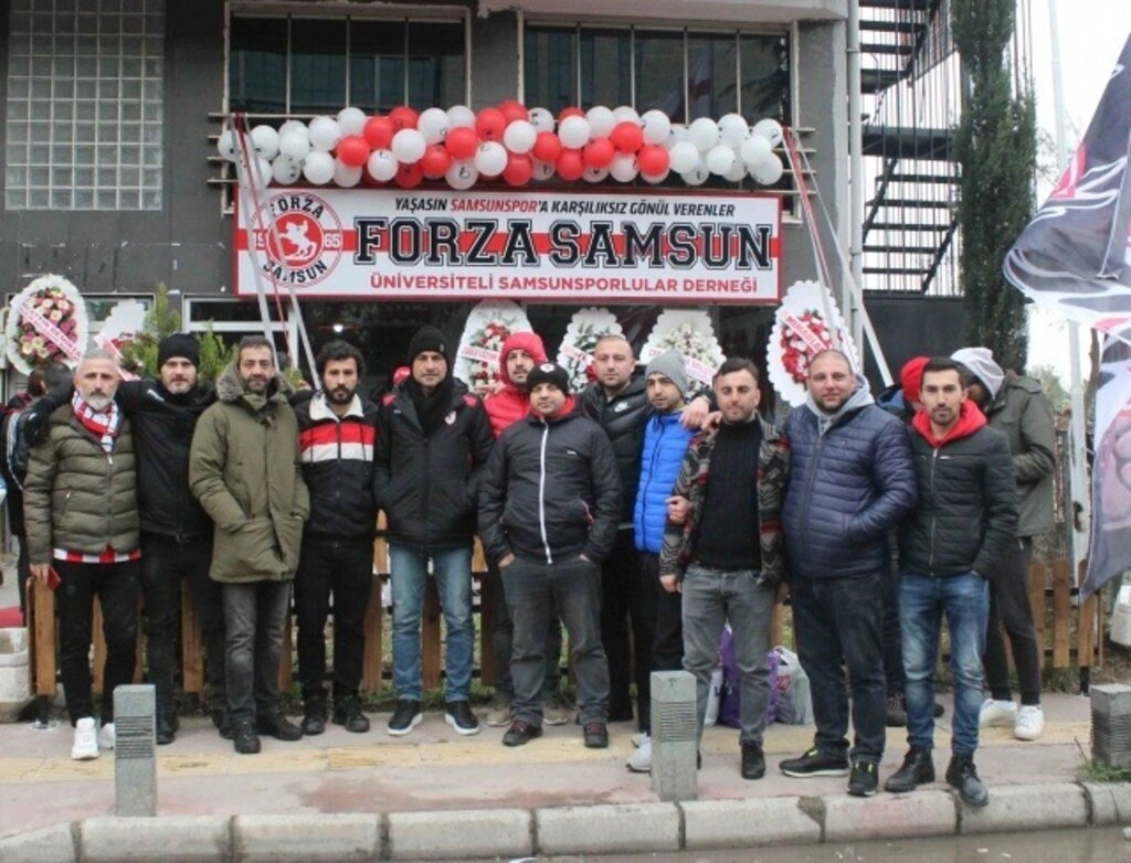 Üniversiteli Samsunsporlular Derneği'nde (ÜSD) coşkulu açılış