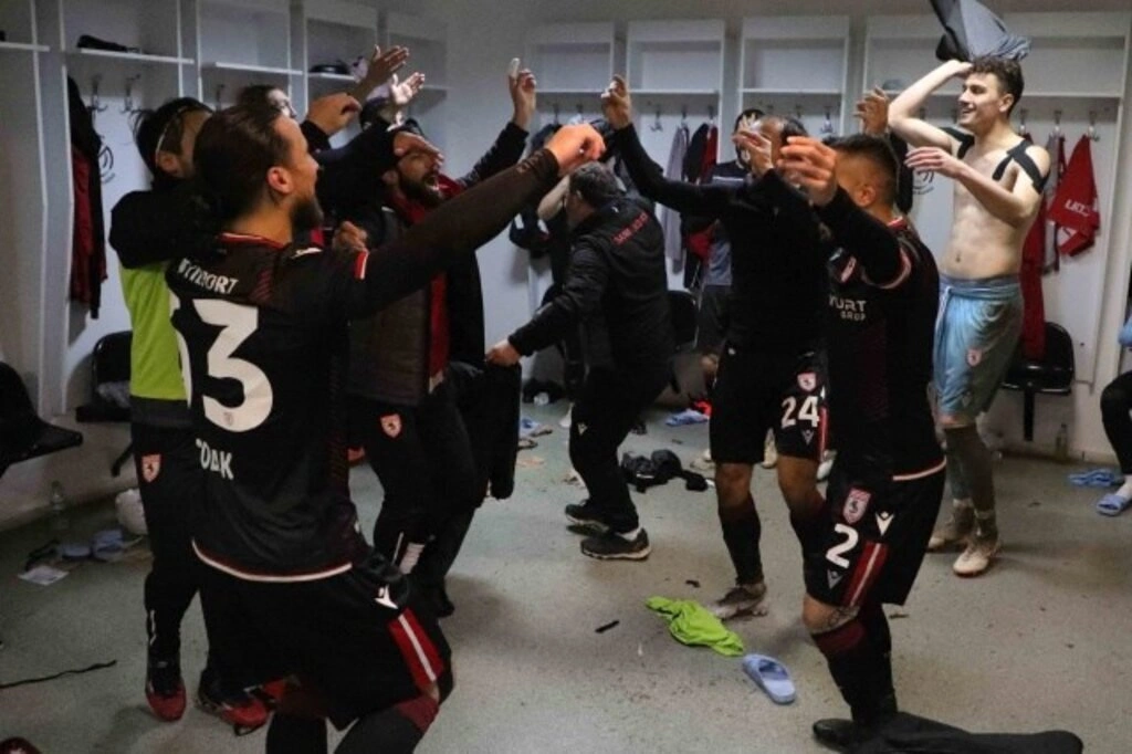 Samsunspor Manisa FK Maçtan Görüntüler