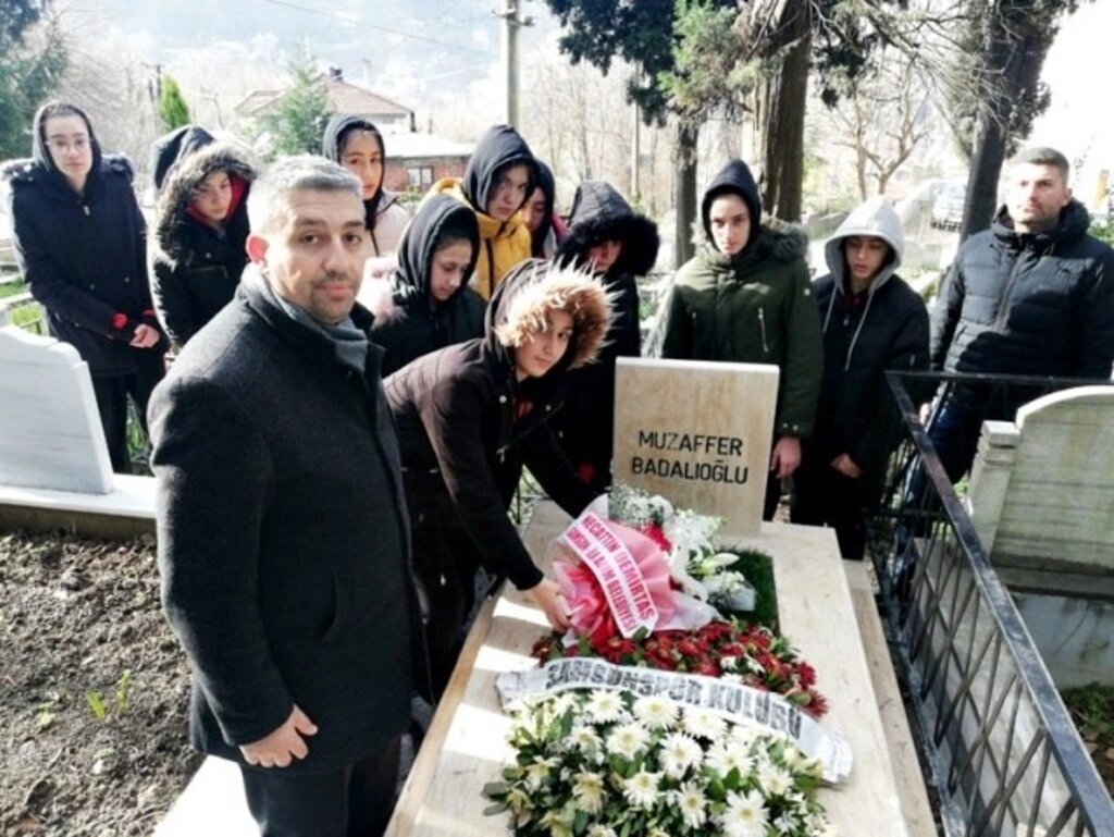 İlkadımlı sporcular Muzaffer Badallıoğlu'nu unutladı